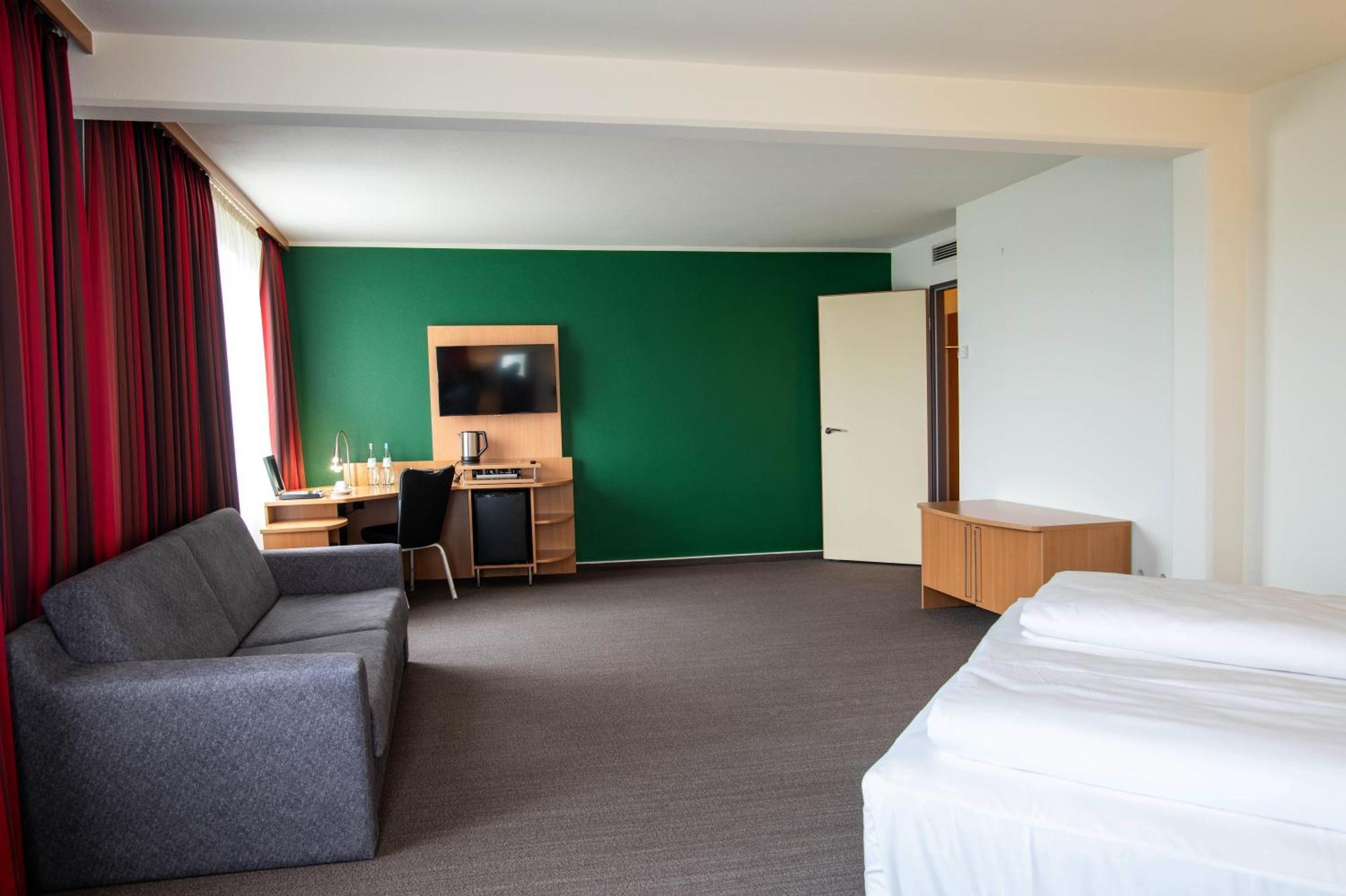 Best Western Conference Airporthotel Frankfurt Moerfelden Exterior foto